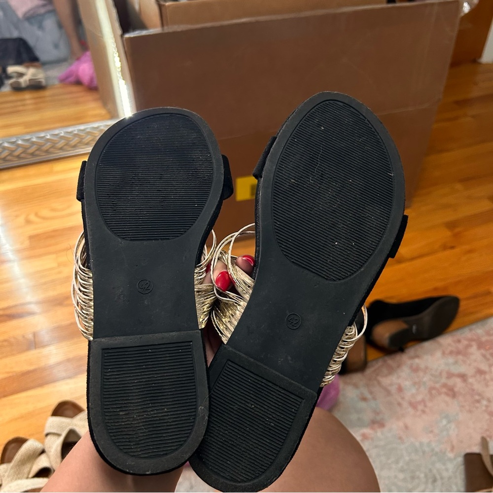 Sandals - Picture 2 of 2